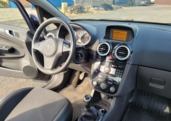 Opel Corsa cena 4500 przebieg: 260000, rok produkcji 2007 z Zawichost małe 46
